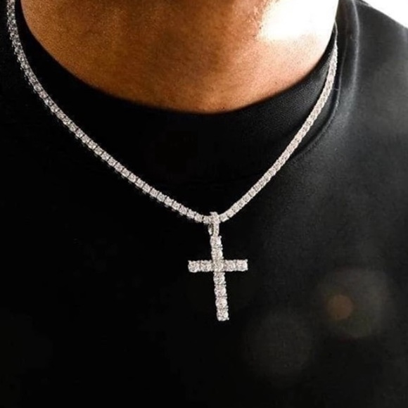 Iced Out Cross Pendant Tennis Rope Chain - Picture 7 of 8